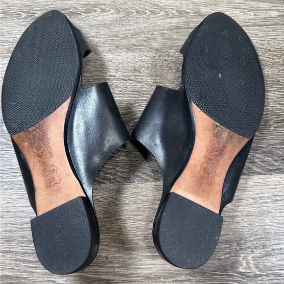 KORS Michael Kors Shoes Womens sz10M Black Leather Flat Slip-on Sandals Capsule - Picture 5 of 6